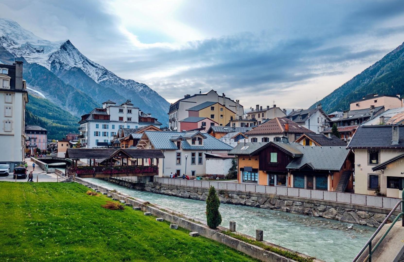 Chalet Yolo - Chalet Retreat In Central Chamonix Steam Room Экстерьер фото
