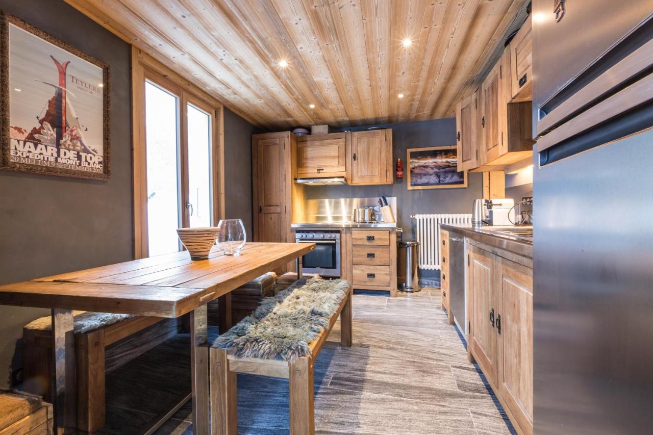 Chalet Yolo - Chalet Retreat In Central Chamonix Steam Room Экстерьер фото